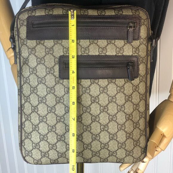 GUCCI GG Supreme Coated Canvas and Leather Crossbody Messenger Bag VINTAGE - Picture 15 of 17